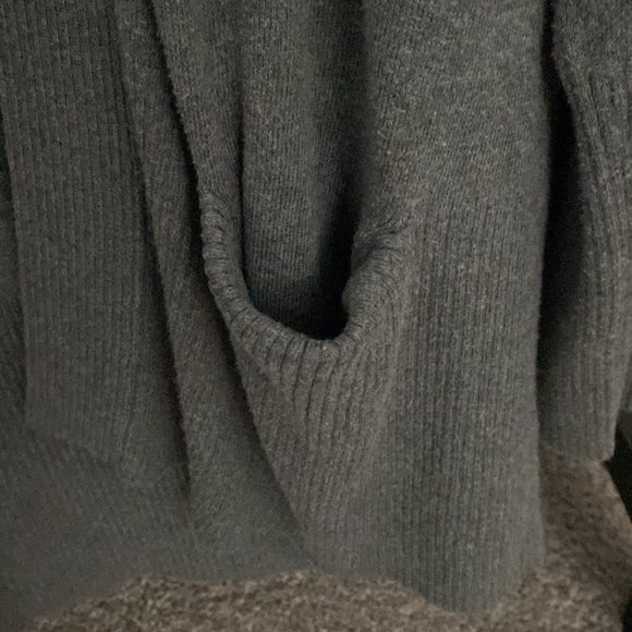 Sonoma sweater - no buttons - gray - EUC - XL - Picture 3 of 5